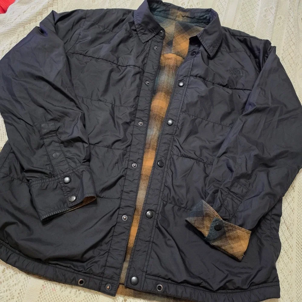 The North‎ Face Reversible Flannel Shirt Shacket Puffer Jacket  Large